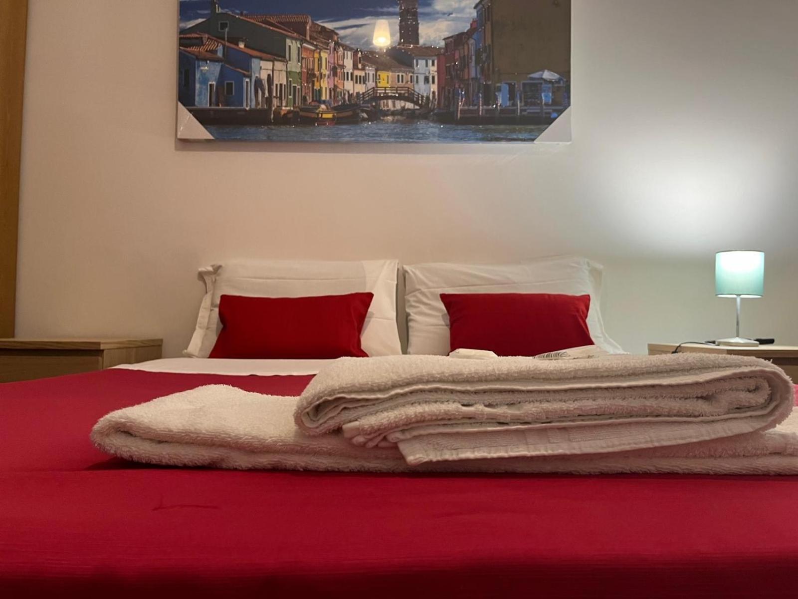 Venice Popular Stay Mestre Bagian luar foto