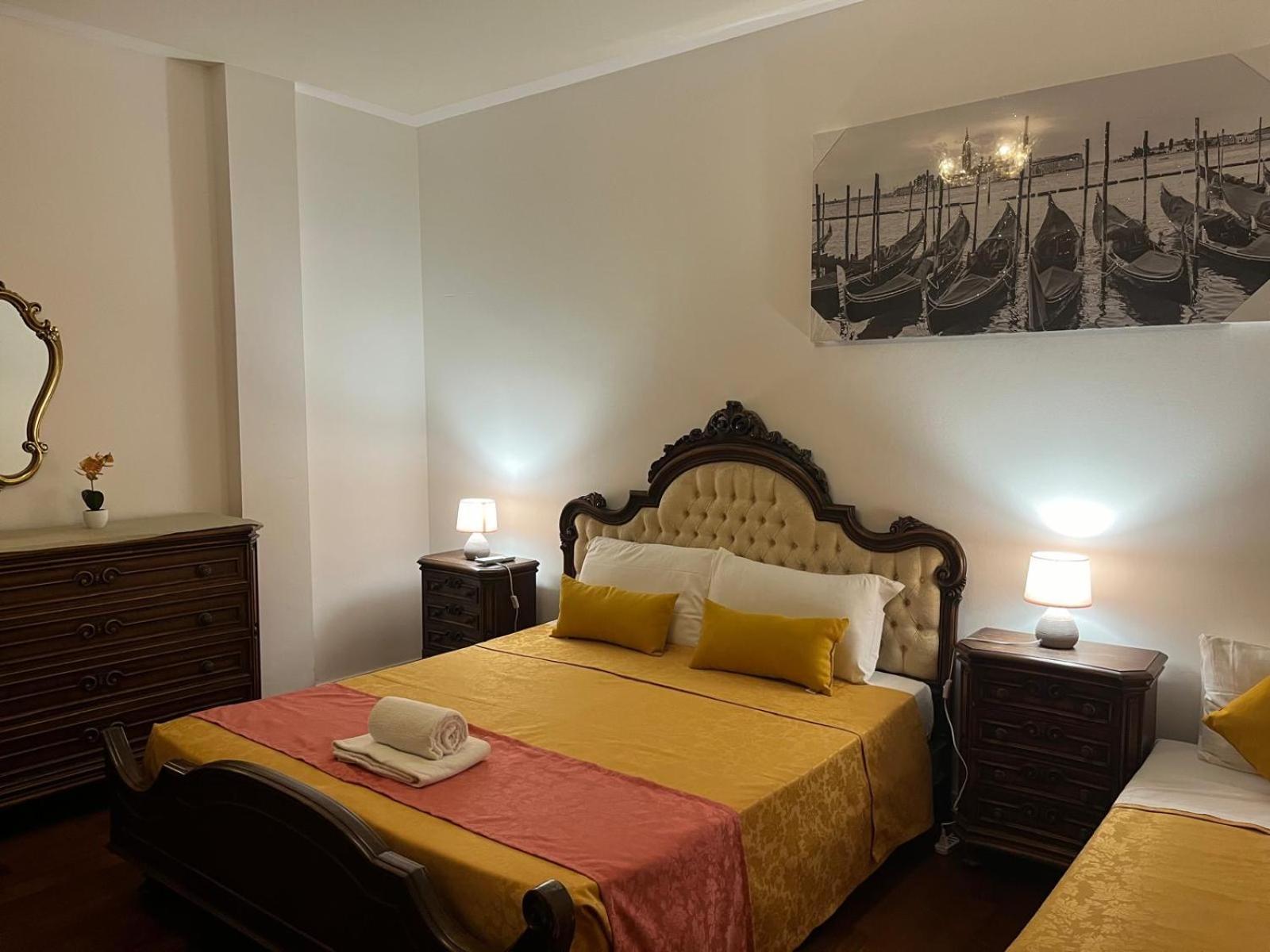 Venice Popular Stay Mestre Bagian luar foto