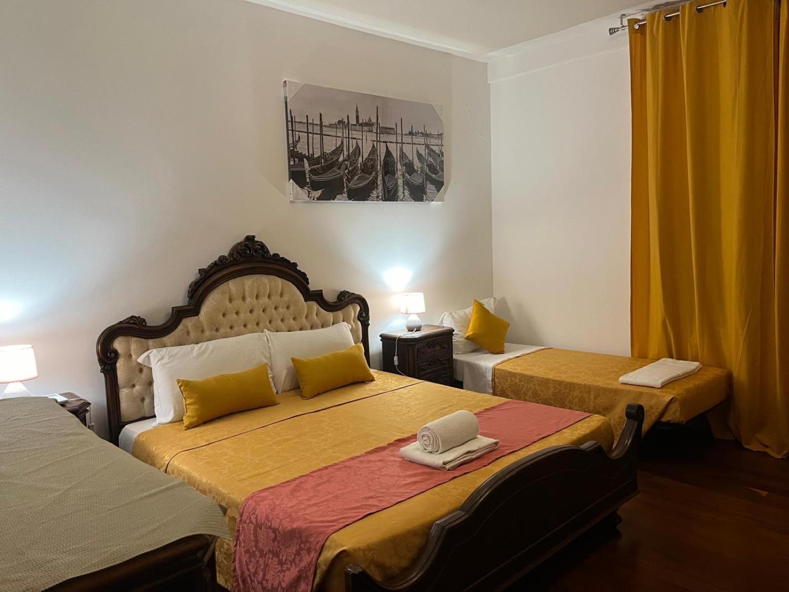 Venice Popular Stay Mestre Bagian luar foto