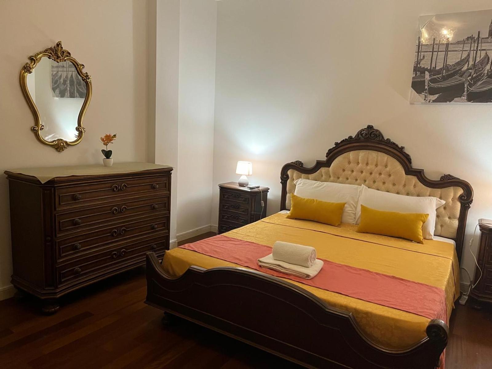 Venice Popular Stay Mestre Bagian luar foto