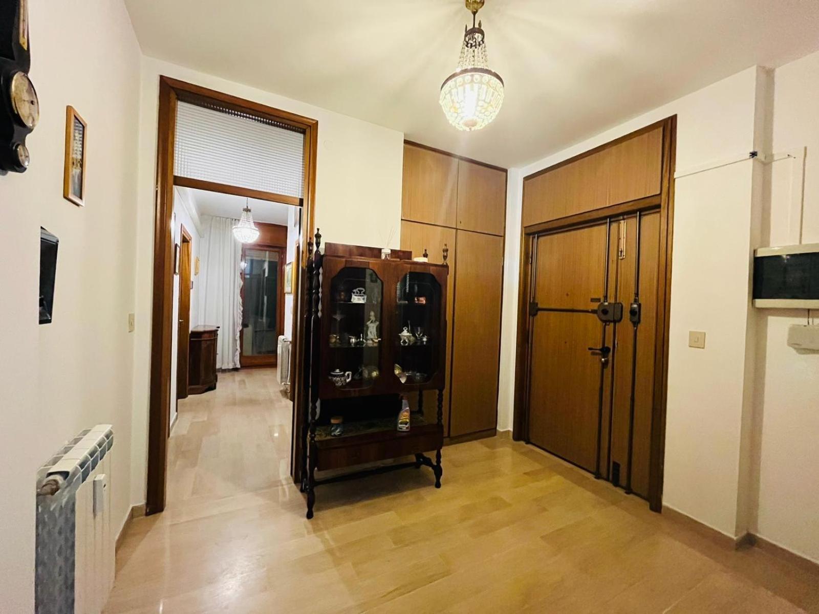 Venice Popular Stay Mestre Bagian luar foto